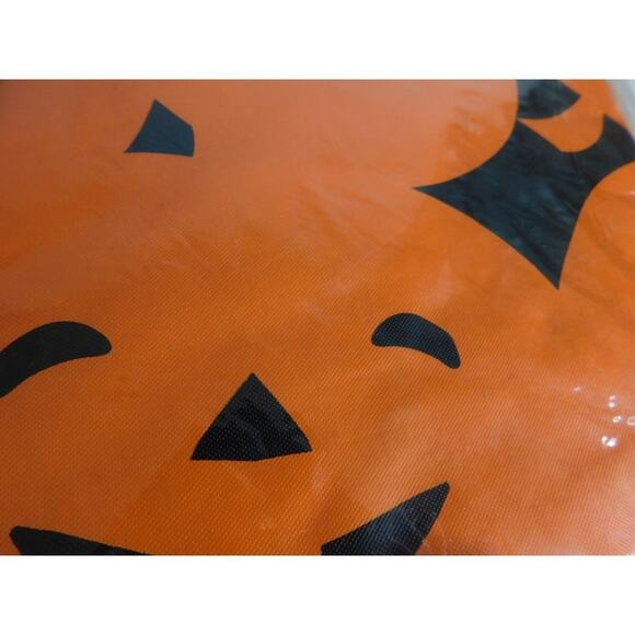 Midnight Market Halloween Vinyl Tablecloth 70" Round New - Picture 4 of 6